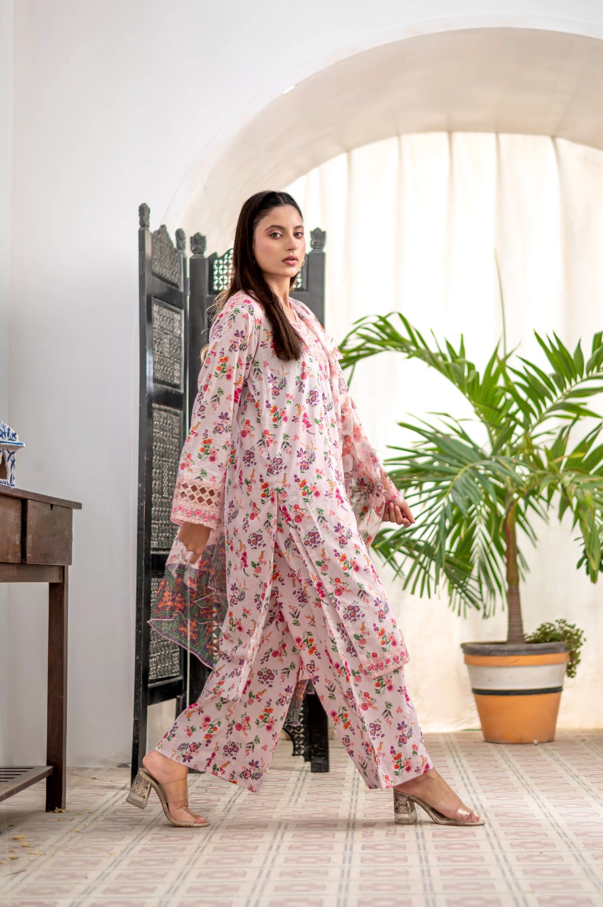ROSE BLEND - Embroidered 3-Piece Lawn Dress
