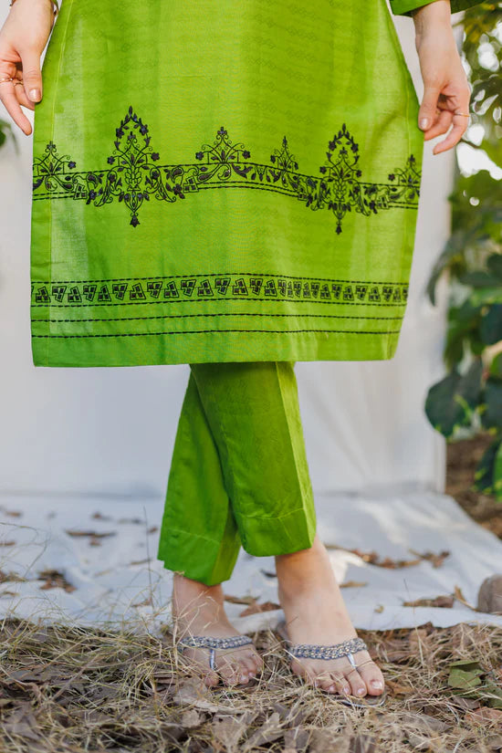 Gina Pine- Luxury Embroidered 2 Piece Lawn Dress