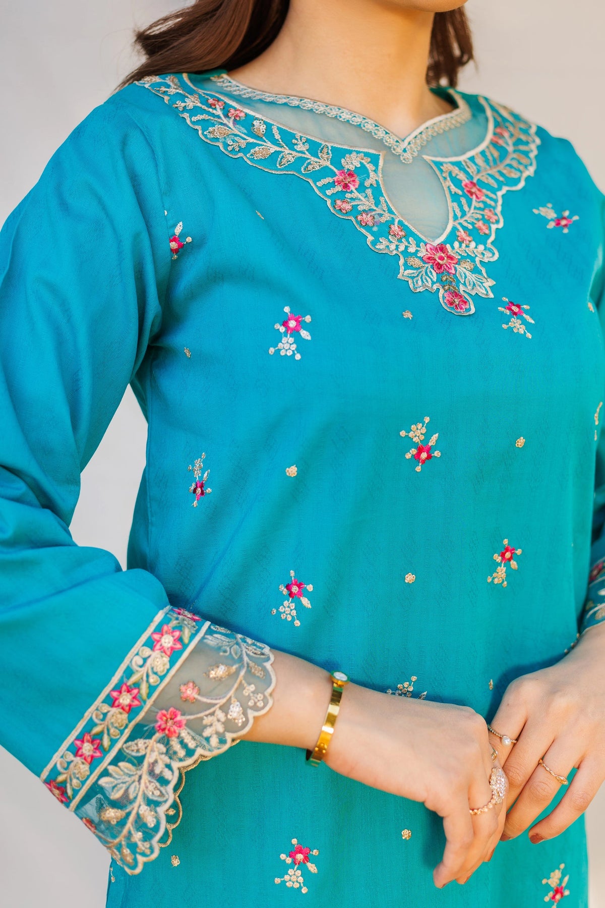 Crimson- Luxury Embroidered 2 Piece Lawn Dress