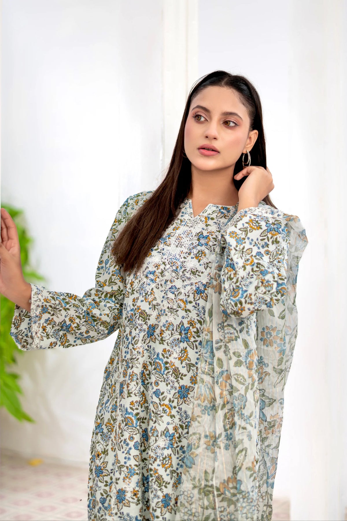 CITRINE - Embroidered 3-Piece Farshi Shalwar Lawn Dress