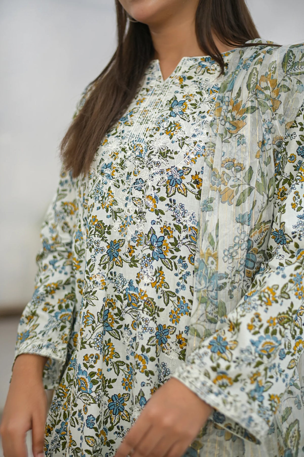 CITRINE - Embroidered 3-Piece Farshi Shalwar Lawn Dress